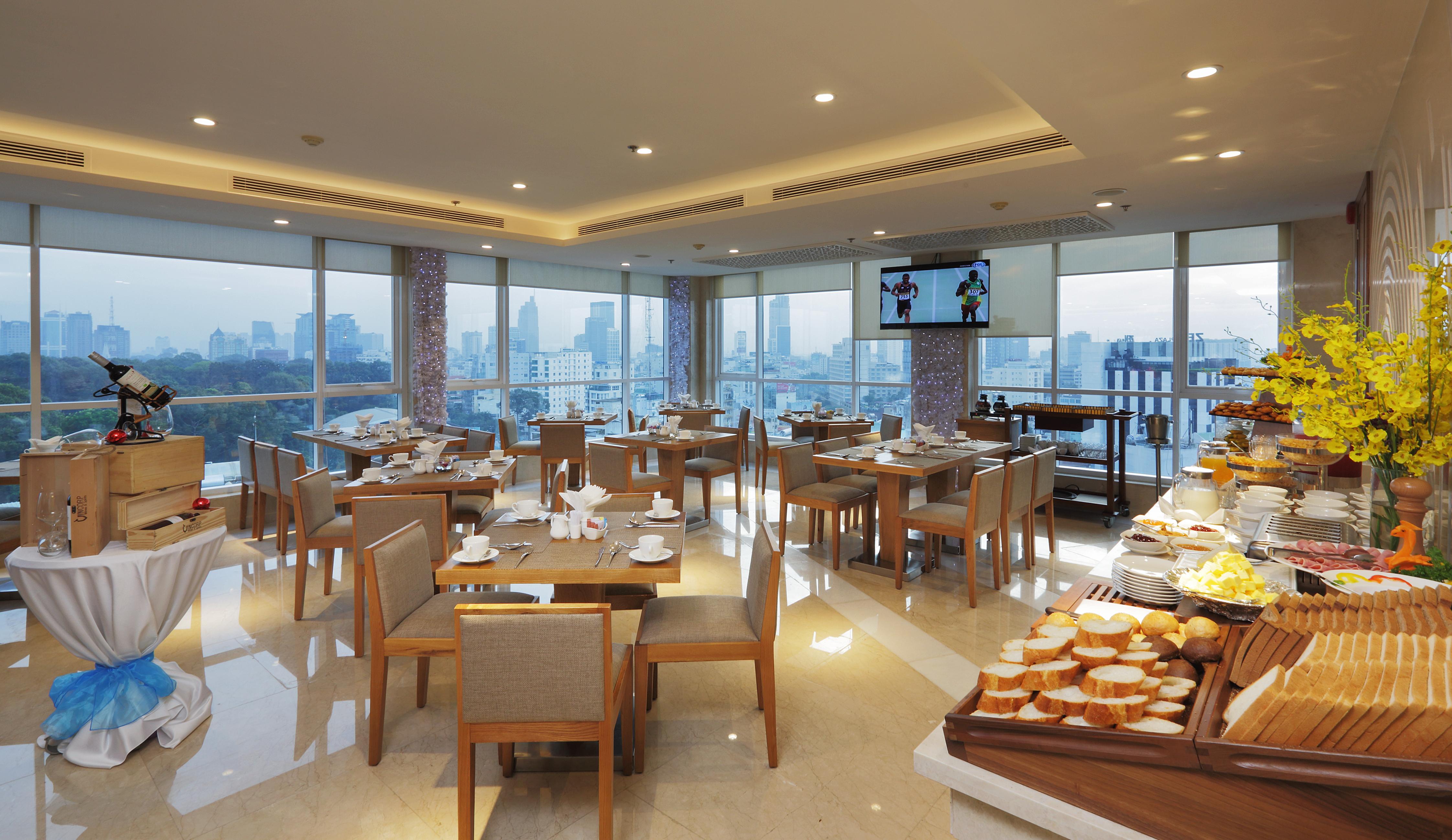 הו צ'י מין סיטי Harmony Saigon Hotel & Spa מראה חיצוני תמונה