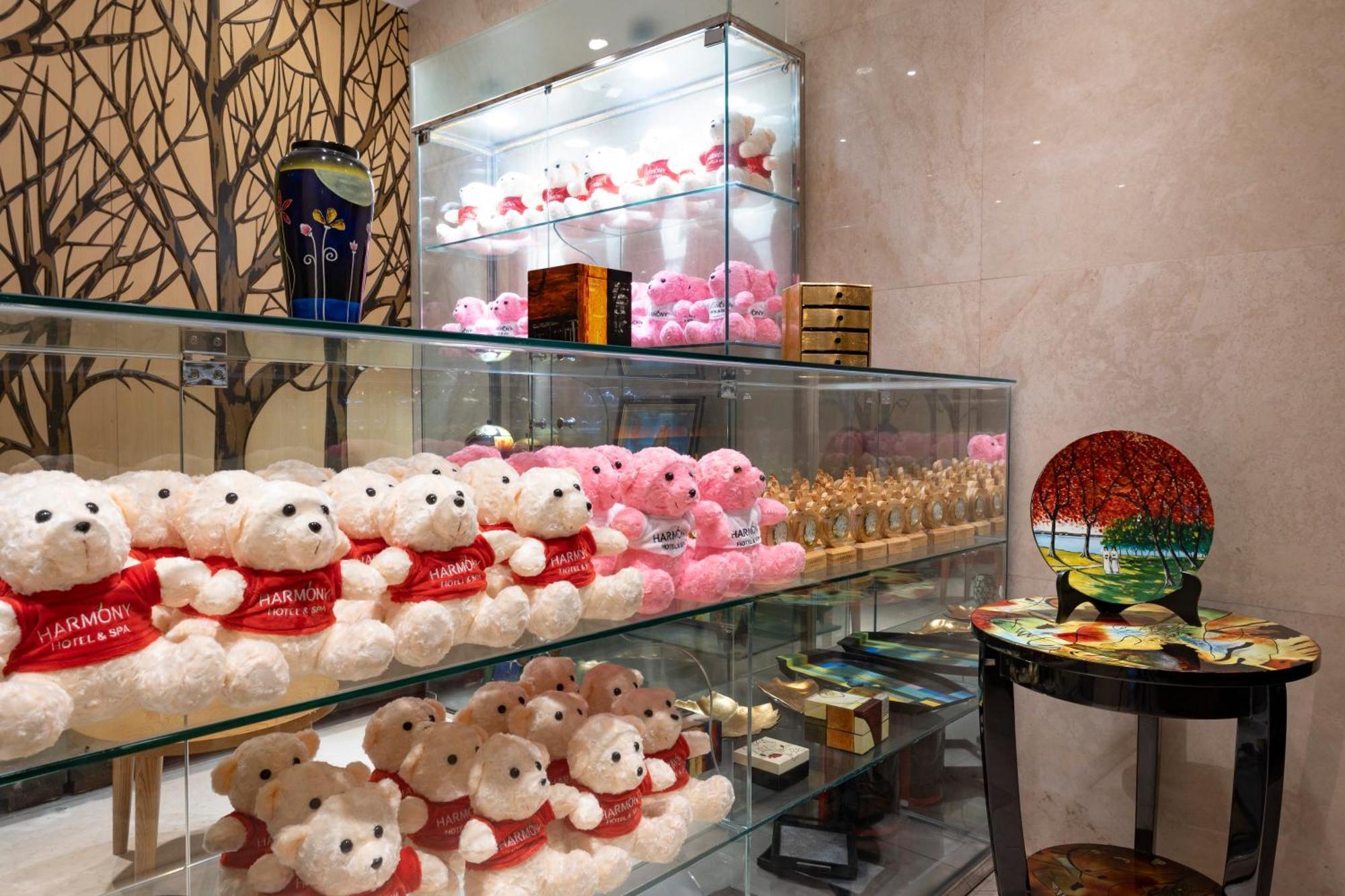 הו צ'י מין סיטי Harmony Saigon Hotel & Spa מראה חיצוני תמונה