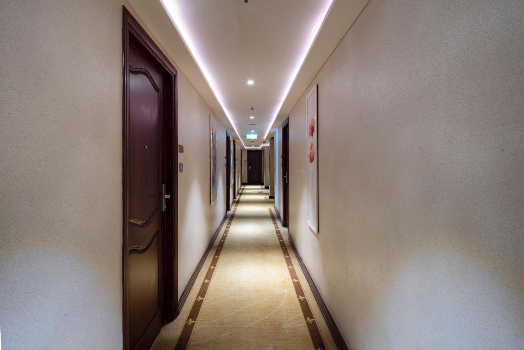 הו צ'י מין סיטי Harmony Saigon Hotel & Spa מראה חיצוני תמונה
