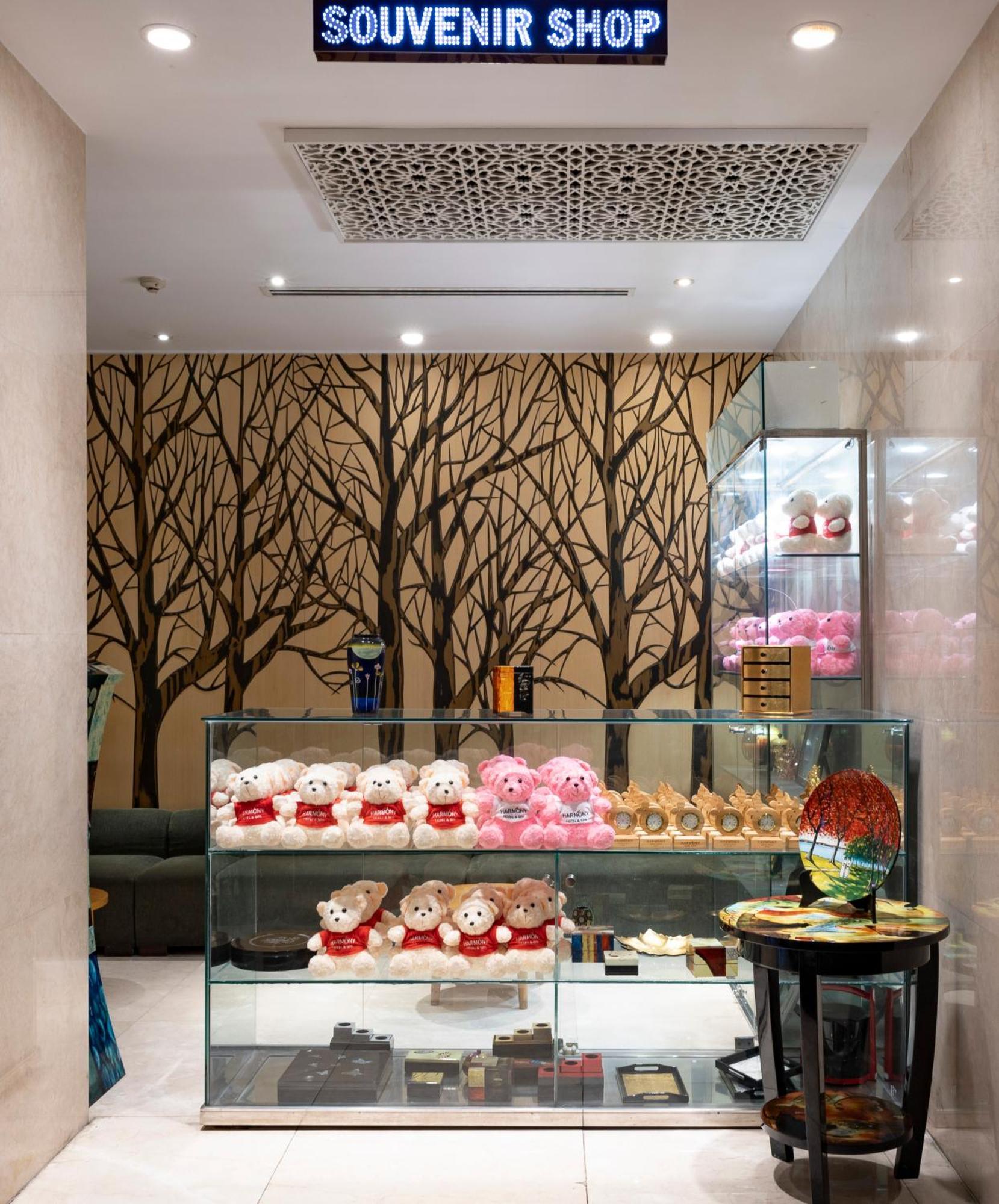 הו צ'י מין סיטי Harmony Saigon Hotel & Spa מראה חיצוני תמונה