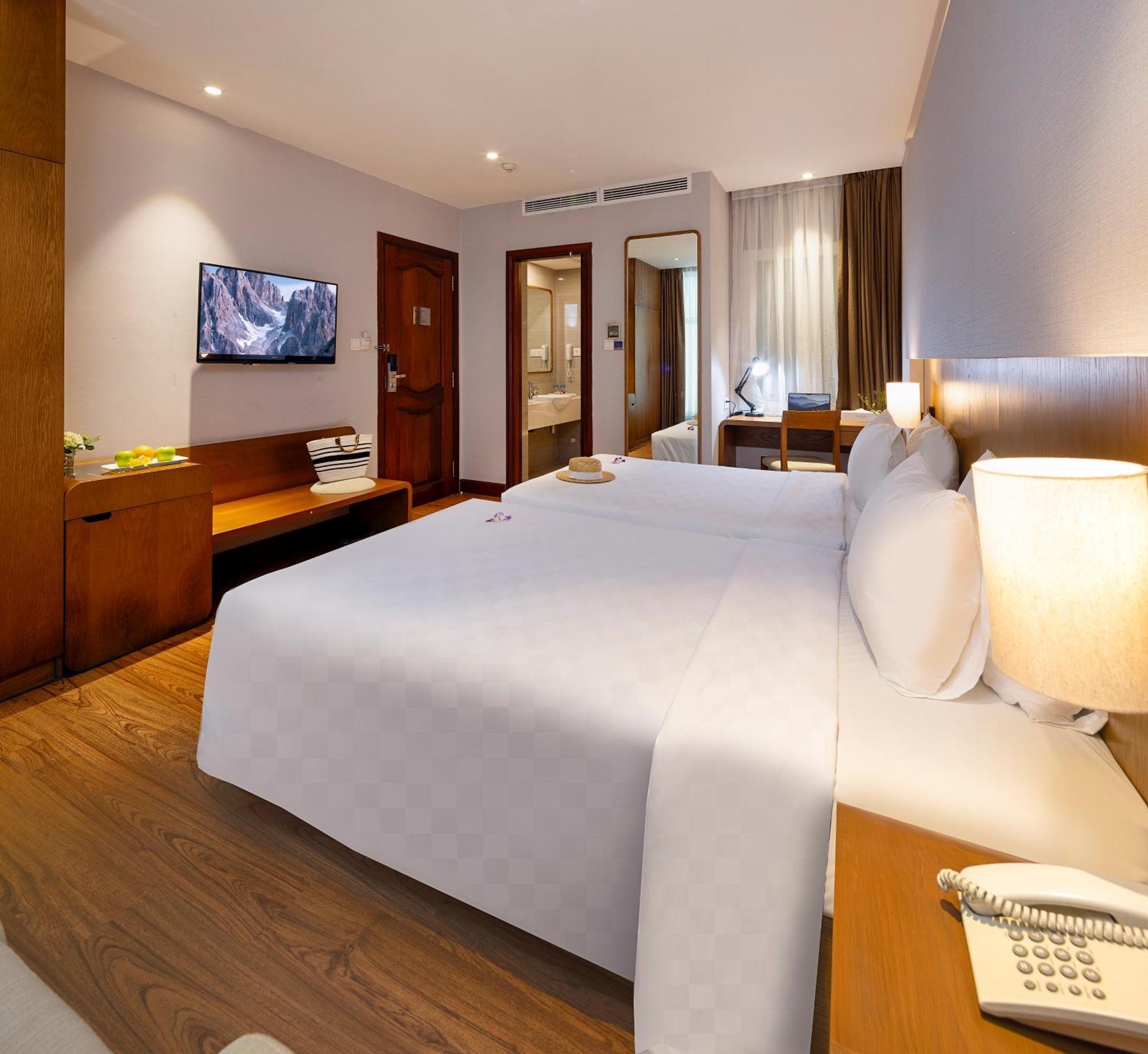 הו צ'י מין סיטי Harmony Saigon Hotel & Spa מראה חיצוני תמונה