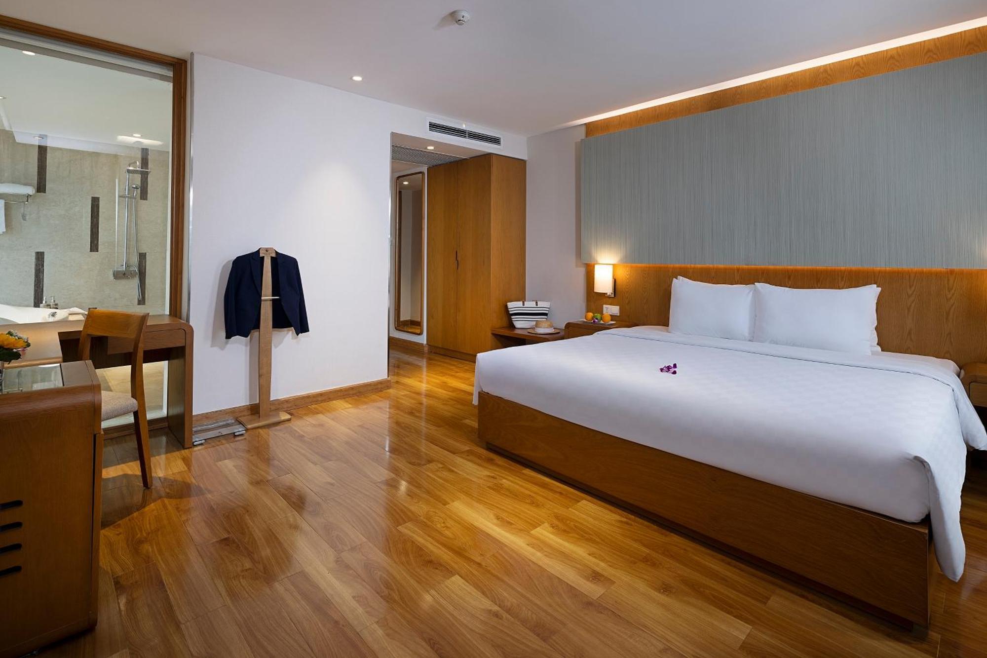 הו צ'י מין סיטי Harmony Saigon Hotel & Spa מראה חיצוני תמונה